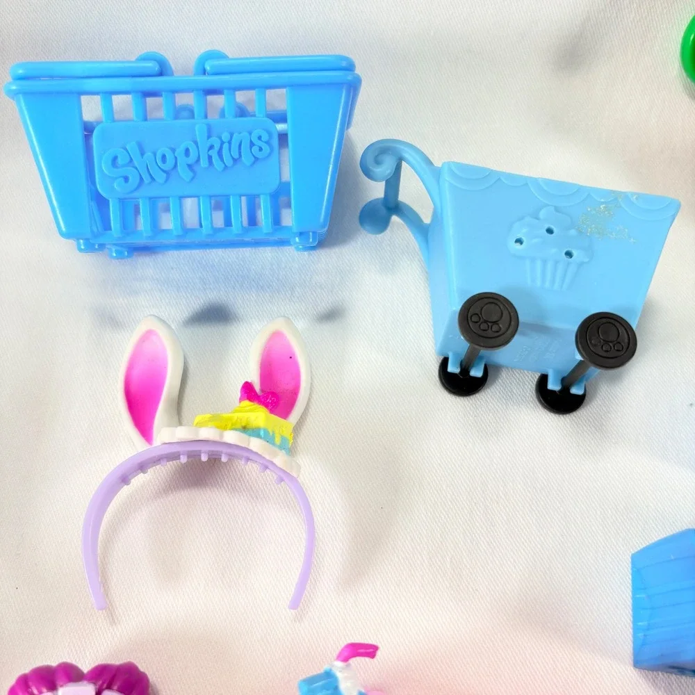 Shopkins Toy Mixed Lot‎ of 30+ Replacement Parts & Accessories